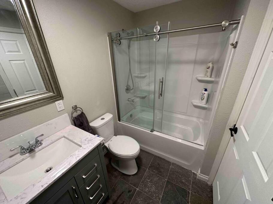 22 Acres Home With Hot Tub Minutes From Ilana Casino Ridgefield Luaran gambar